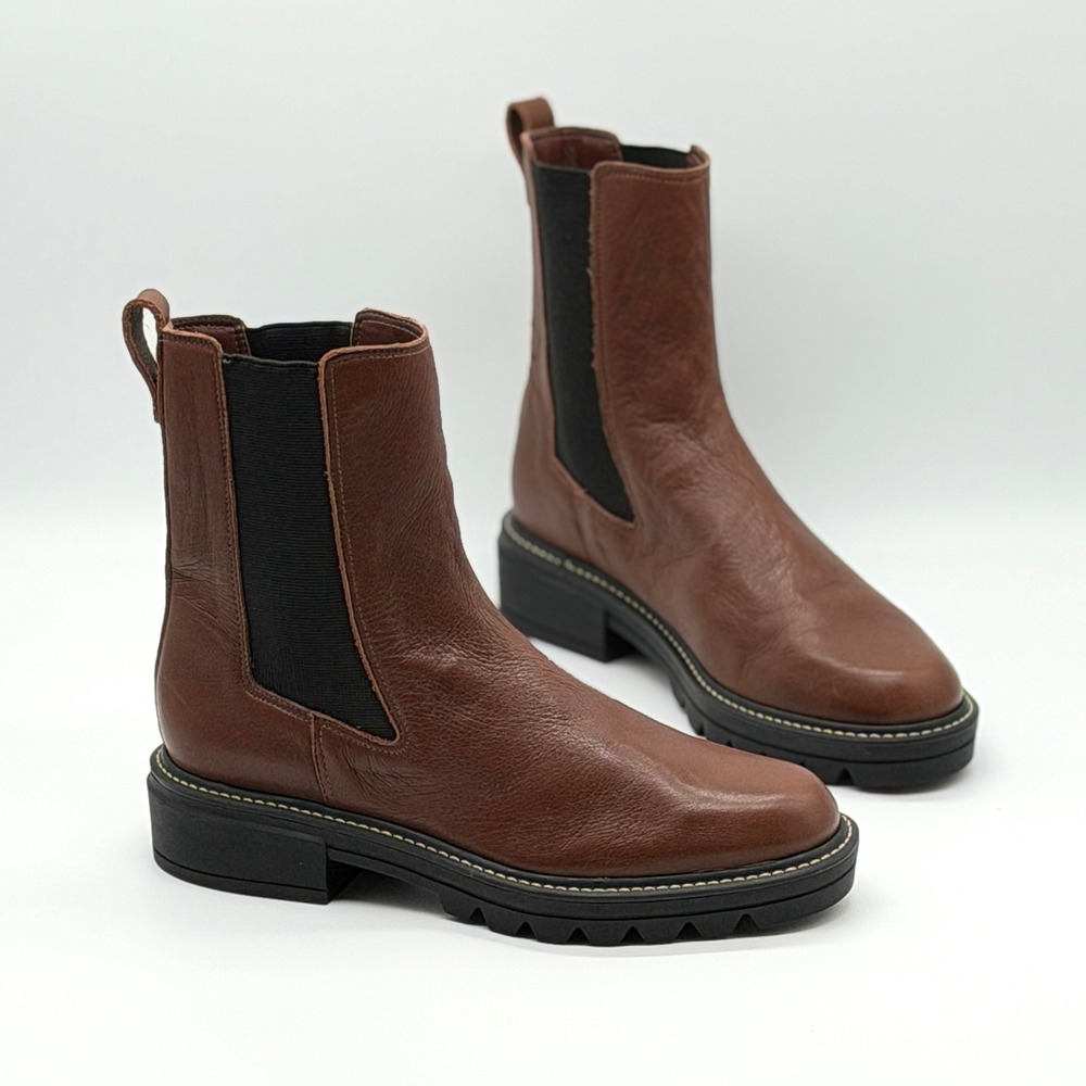 BERNARDO Dublin Leather Boots Women 7.5 Brown Leather Lug Sole Ankle Booties